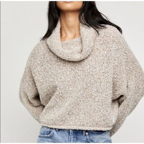Free people BFF sweater in cream/natural oversized cowl neck  size medium (0656) - Picture 2 of 8